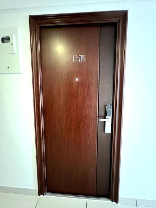 Dayinn, Skyhouse Bsd Lux And Homey Studio, Near Aeon Bsd And Ice Bsd Cilenggang Ngoại thất bức ảnh